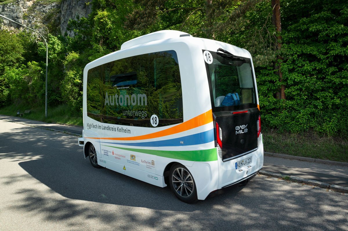 Zukunftsnetzwerk ÖPNV | Autonome Shuttles auf dem Land