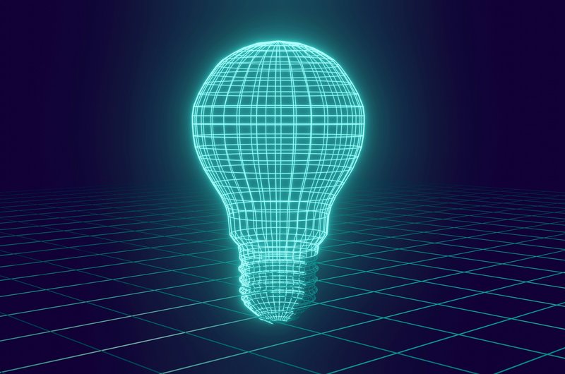 Blaue Glühbirne aus leuchtendem Netz vor schwarzem Hintergrund.