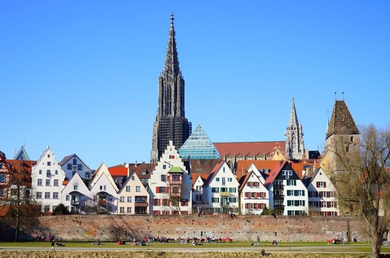 Ein Blick auf Ulm samt Münster.