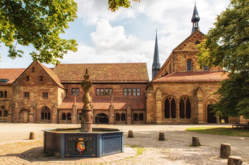 Das historische Kloster Maulbronn in Baden-Württemberg ist UNESCO-Weltkulturerbe.